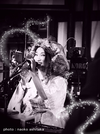 �e���~�����t�F�C�^�[��